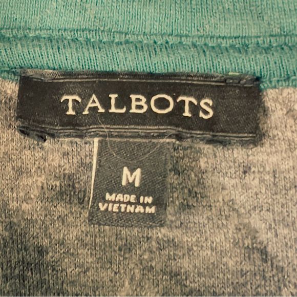 Talbots Size Medium Lightly Quilted Zippered Front Vest w/Zippered Pocke… - Picture 6 of 8